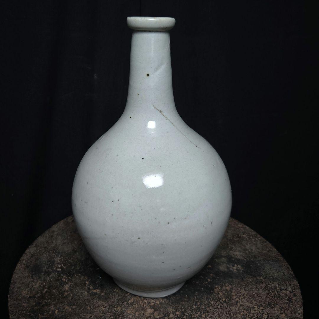 詳細不明確か古伊万里？白色陶器製ボトル型花瓶オブジェインテリア骨董市