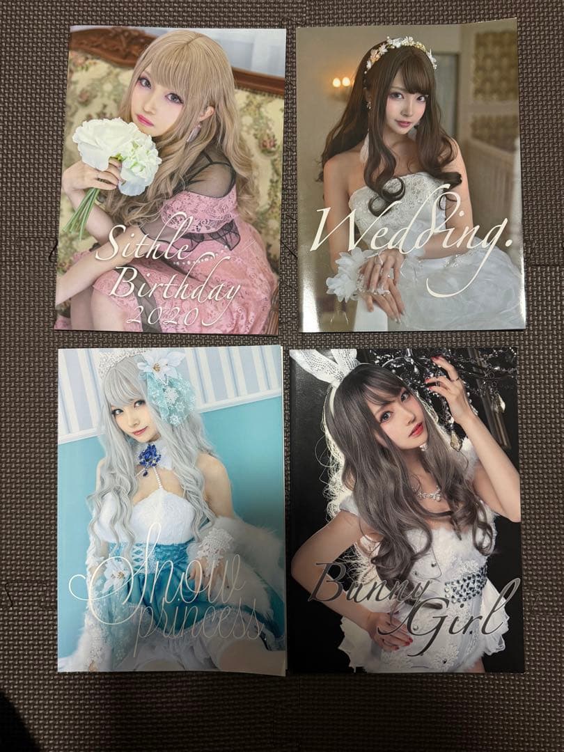 コスプレイヤーシスル　コミケ　写真集等詰め合わせ
