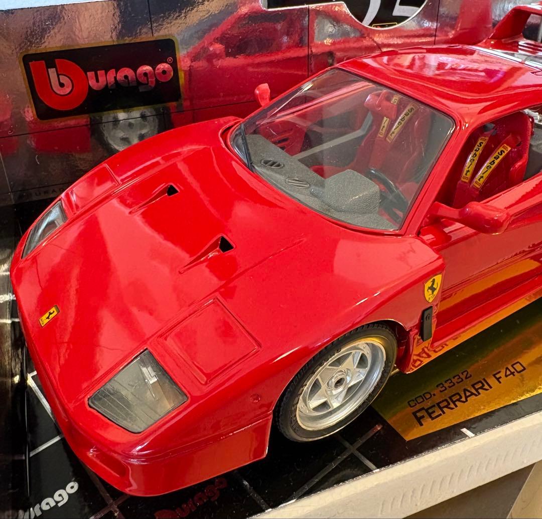 1/18 ブラーゴ　フェラーリ　F40 　２台セット
