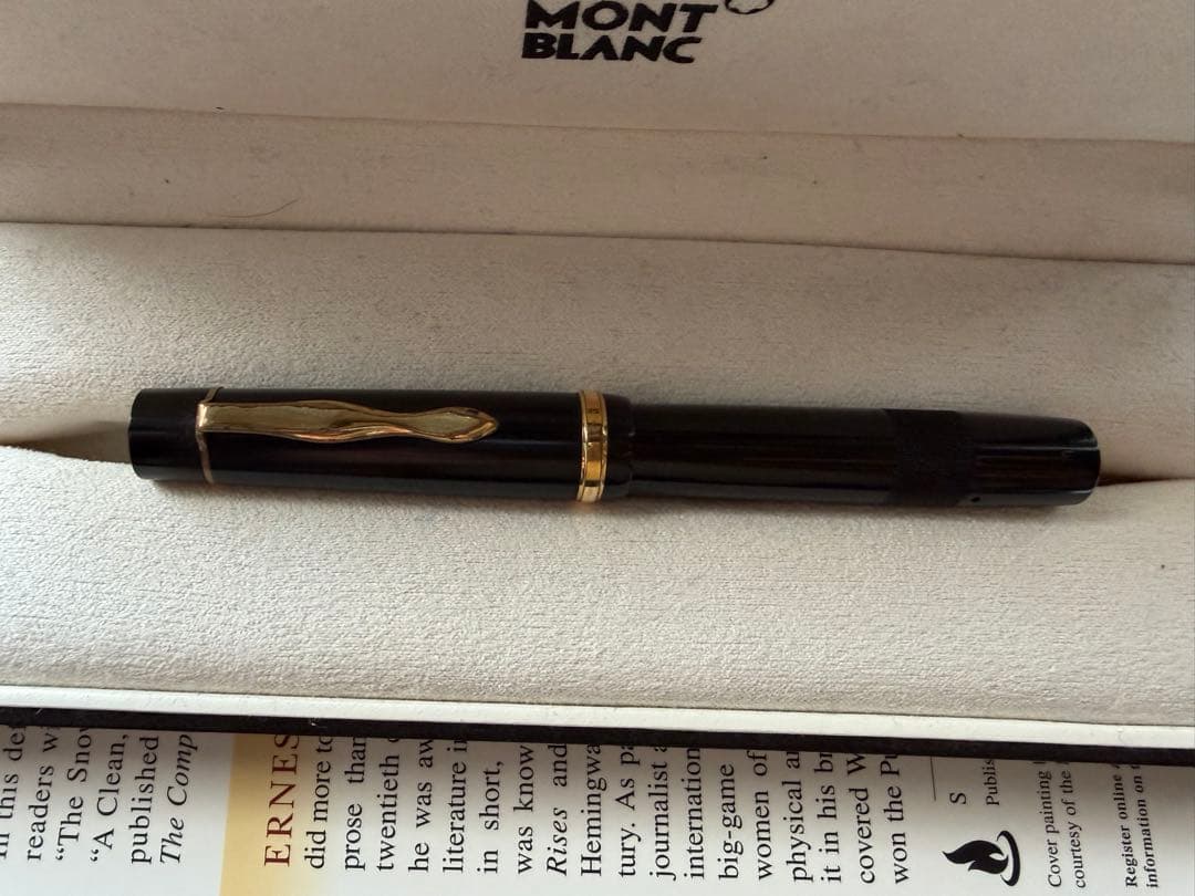 Y*り様 montblanc モンブラン　102g セーフティ式万年筆