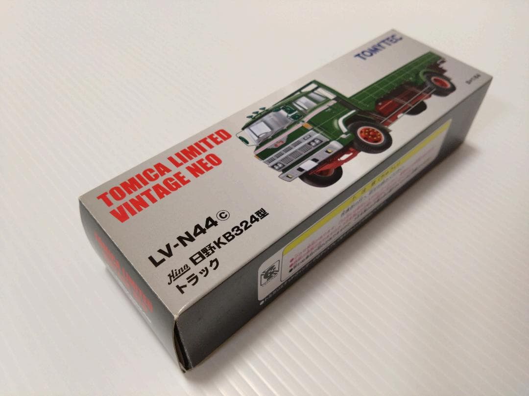 トミカリミテッドヴィンテージネオ LV-N44c 日野 KB324型 トラック