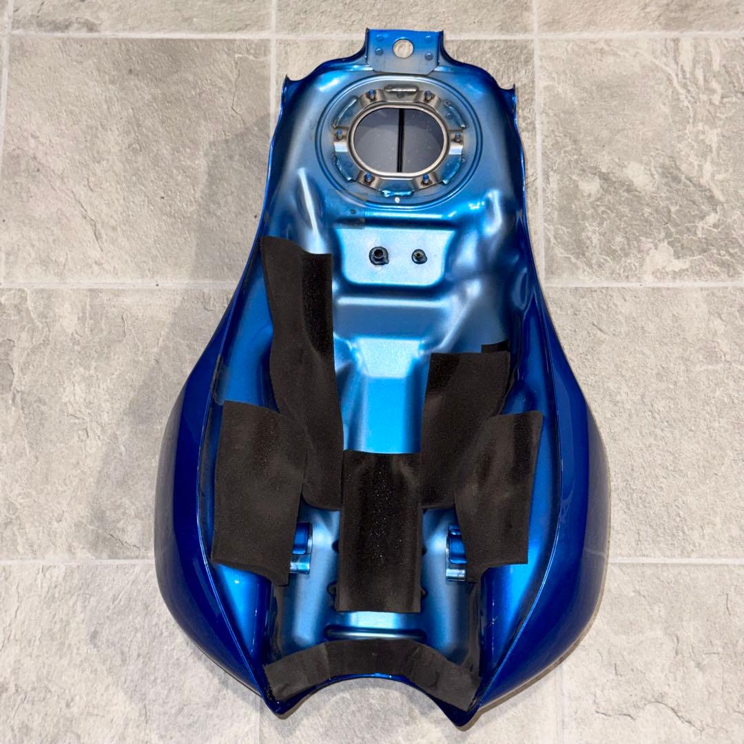 CB400SF NC42 純正 ガソリンタンク 凹みなし 錆なし