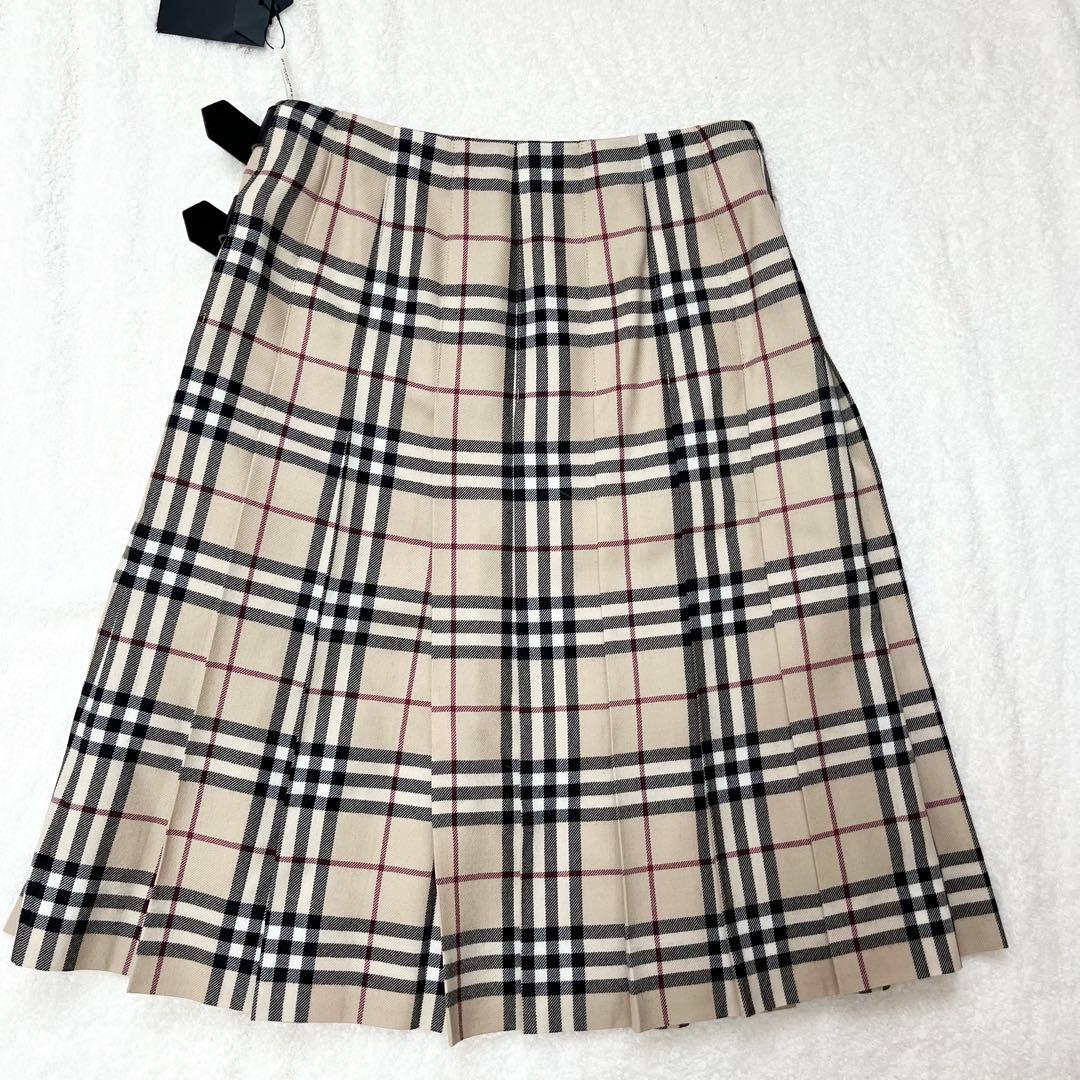 新品未使用　バーバリーロンドン　ノバチェック　プリーツスカート 毛　タグ付き36