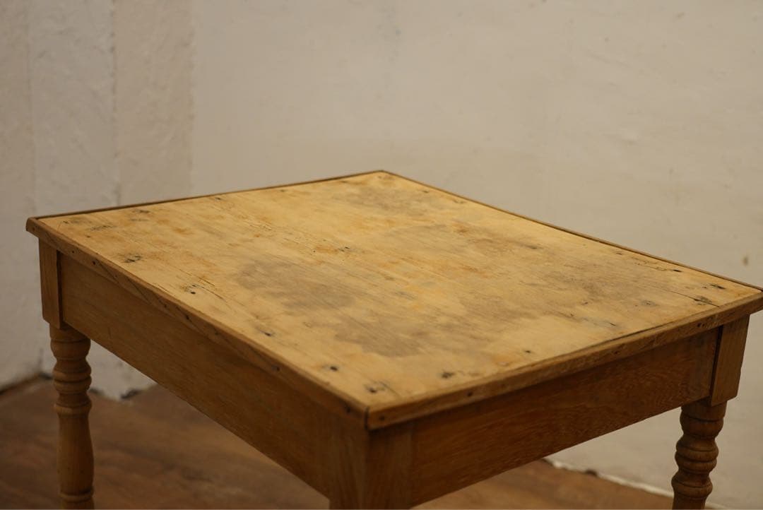 フランスアンティーク　テーブル