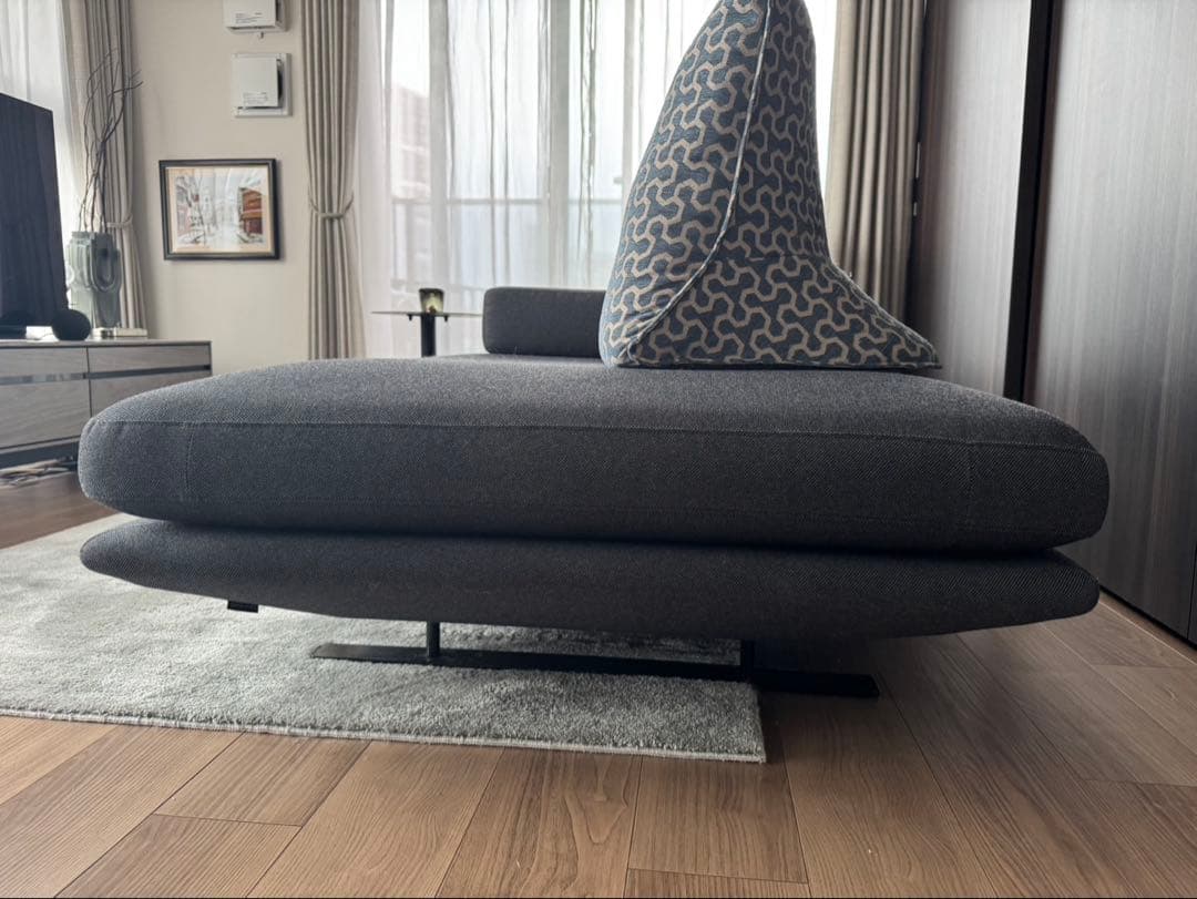 リーンロゼ　ligneroset プラド 2人掛けソファ