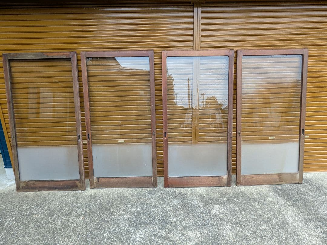 木製フレーム ガラスドア 4枚セット　W910×H1790　引き取り希望