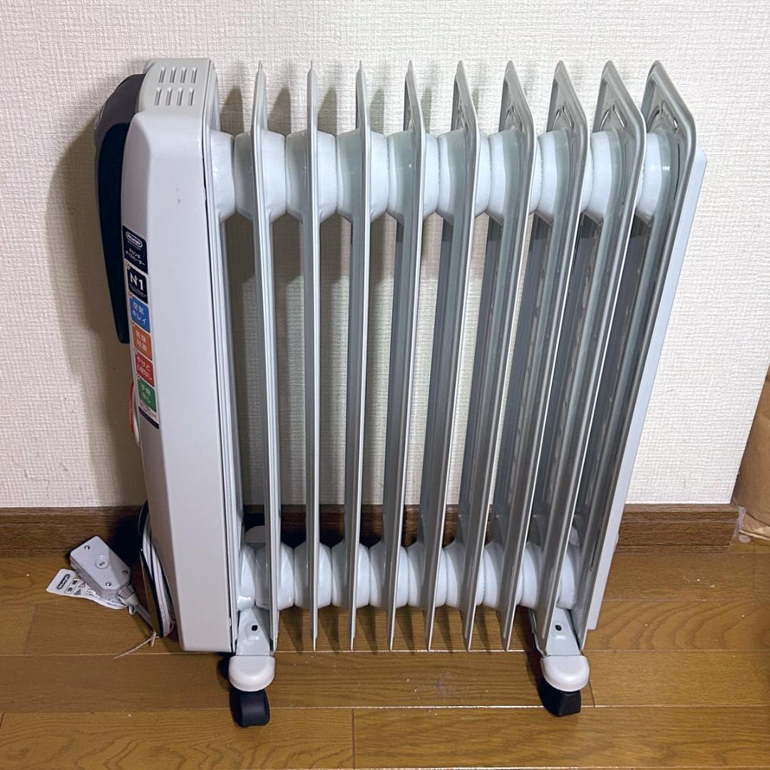 DeLonghi H771015EFSN-BK オイルヒーター 01