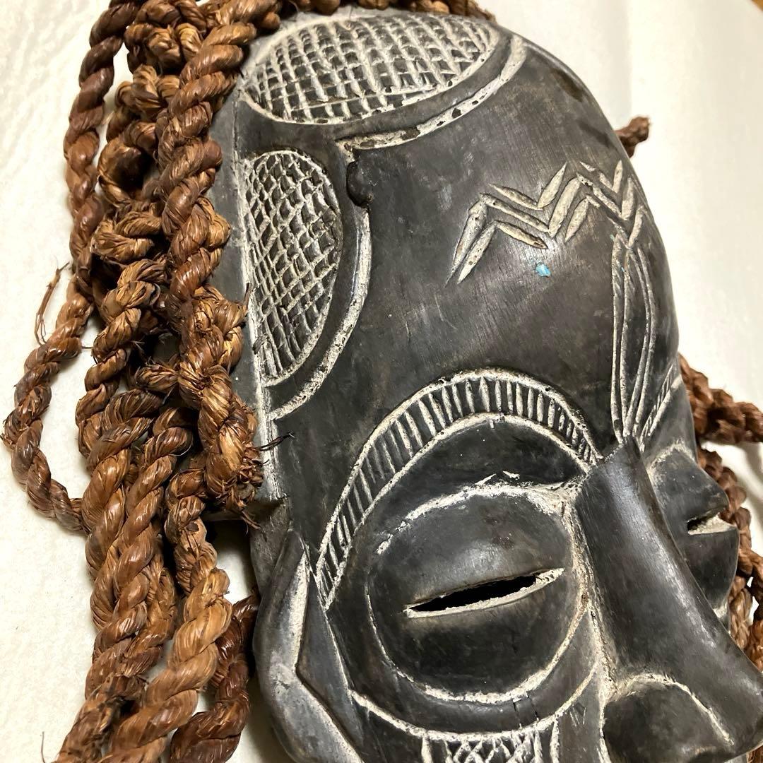 希少セネガルの古い木彫お面（関西万博で購入）「知られざる西アフリカの美術展図録」