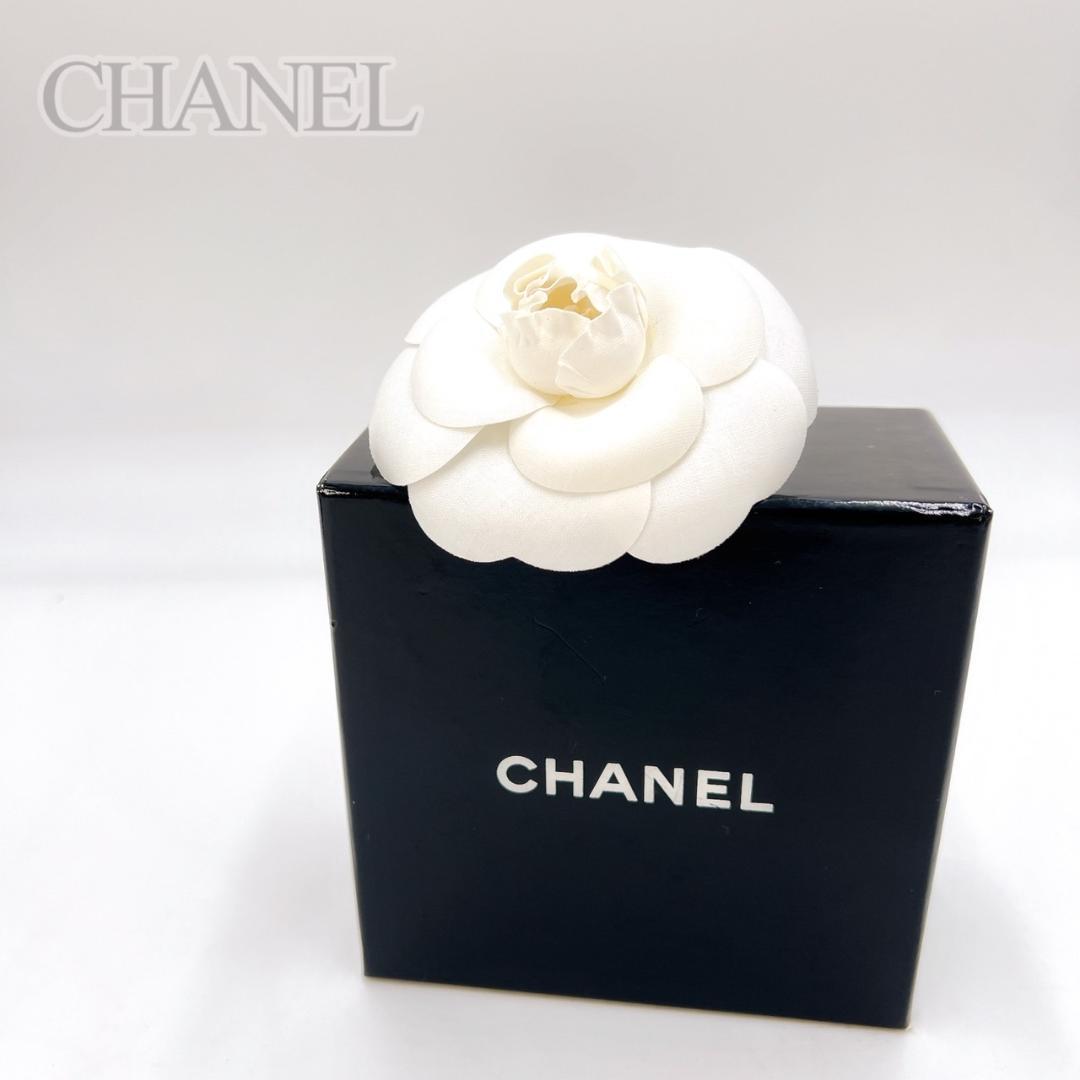 CHANEL　シャネル　カメリア　コサージュ　ココマーク付き　美品
