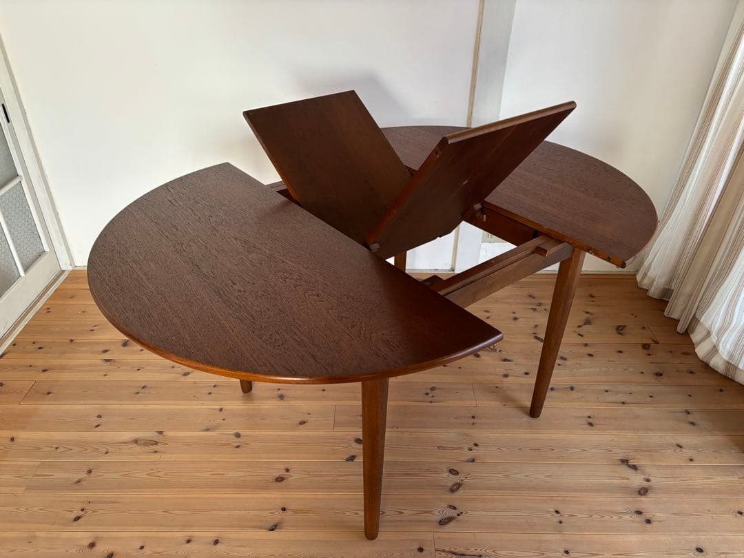 Jentique/ジェンティーク　ラウンドエクステンションテーブル