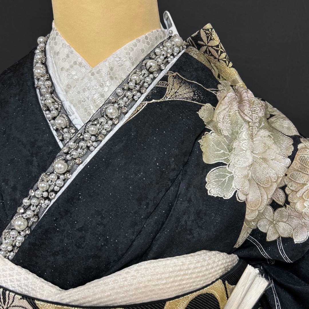 黒ラメ地牡丹や菊の上品な銀彩加工の振袖フルセット