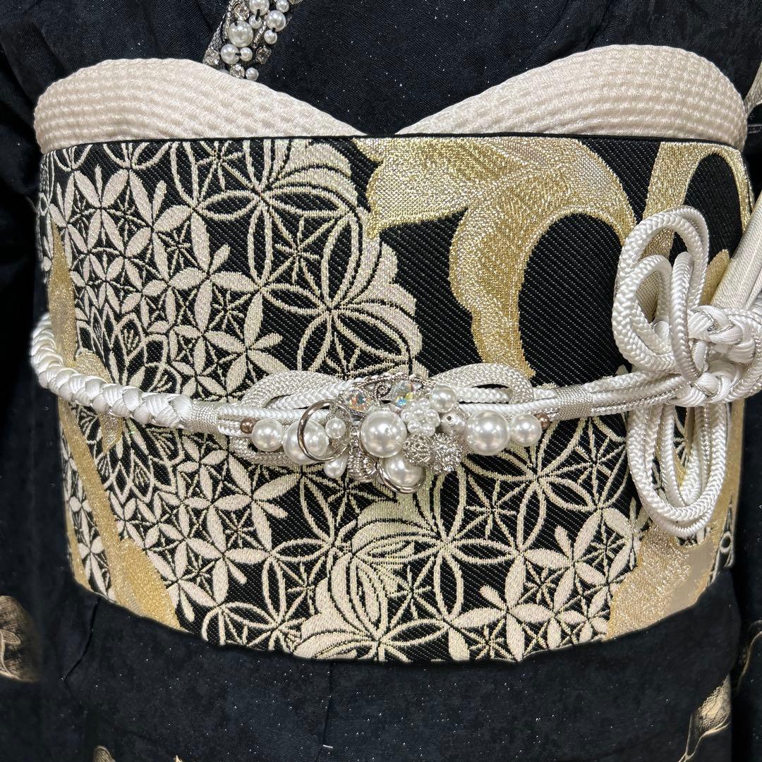 黒ラメ地牡丹や菊の上品な銀彩加工の振袖フルセット