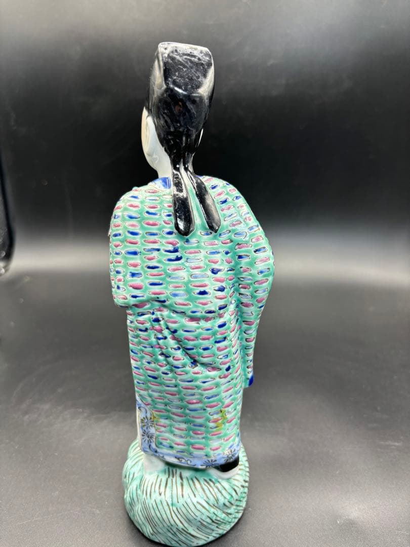 中国美術 古玩 色絵陶人形 陶器人形 高さ約23cm 置物 オブジェ 古董品