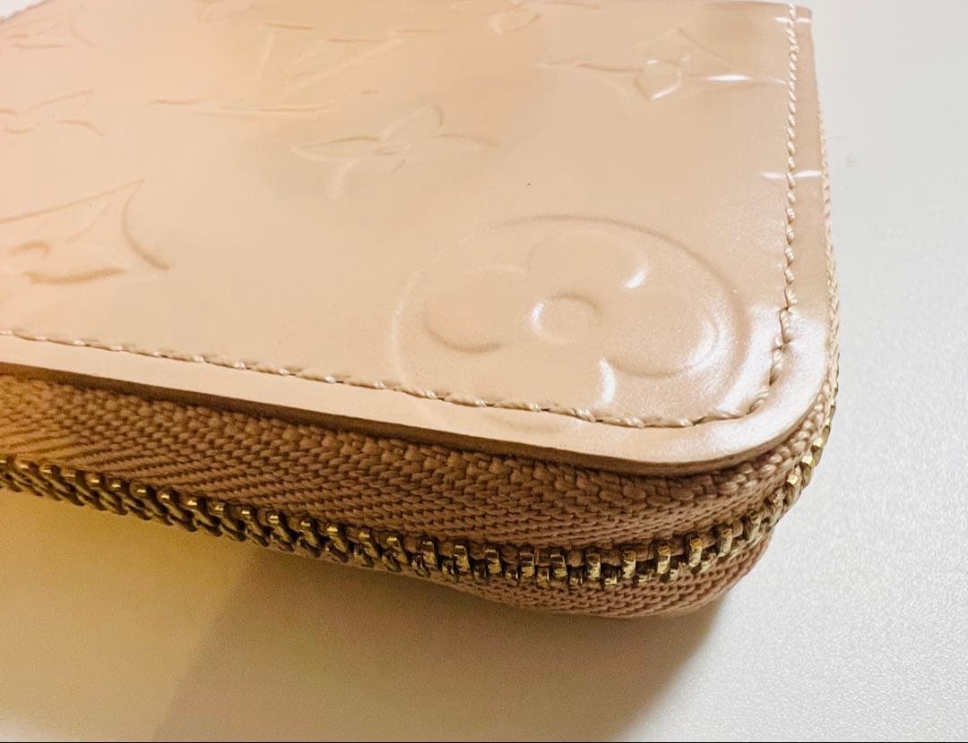 特別値下げLouis Vuitton モノグラム・ヴェルニ　ジッピーケース