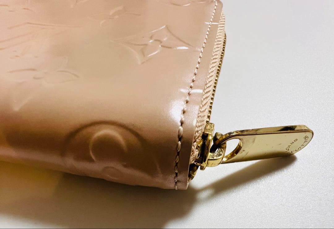 特別値下げLouis Vuitton モノグラム・ヴェルニ　ジッピーケース