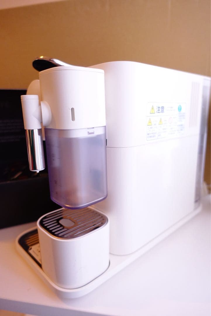 ネスプレッソ　F121-WH-W