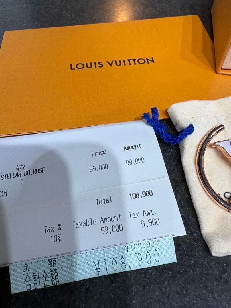 LOUIS VUITTONピアス.ルイヴィトンピアス.フープ●お値下げ中