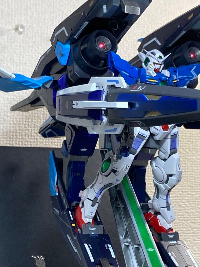 gnアームズ　RGエクシア　完成品　全塗装