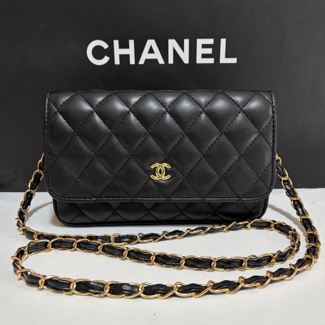 CHANEL ショルダーバッグ ノベルティ