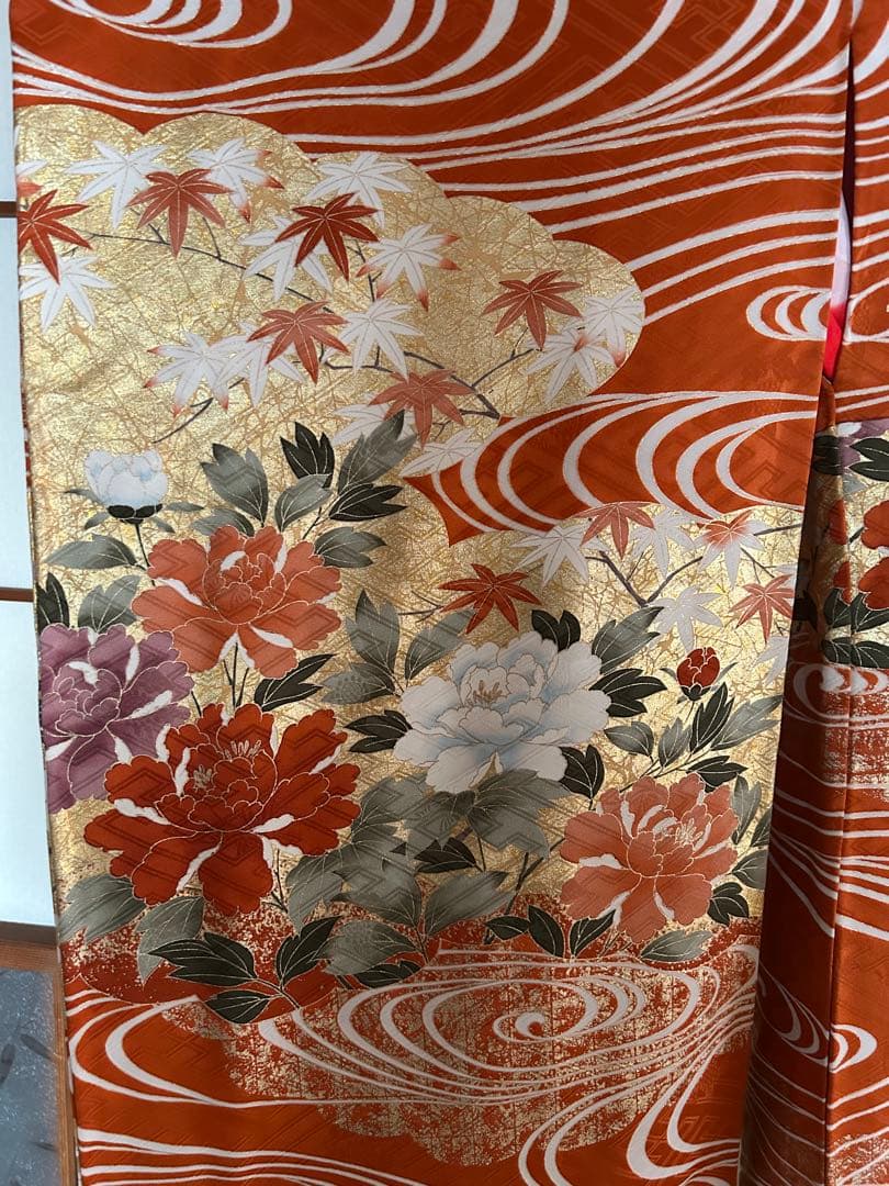 振袖 オレンジ 波模様 花柄　金