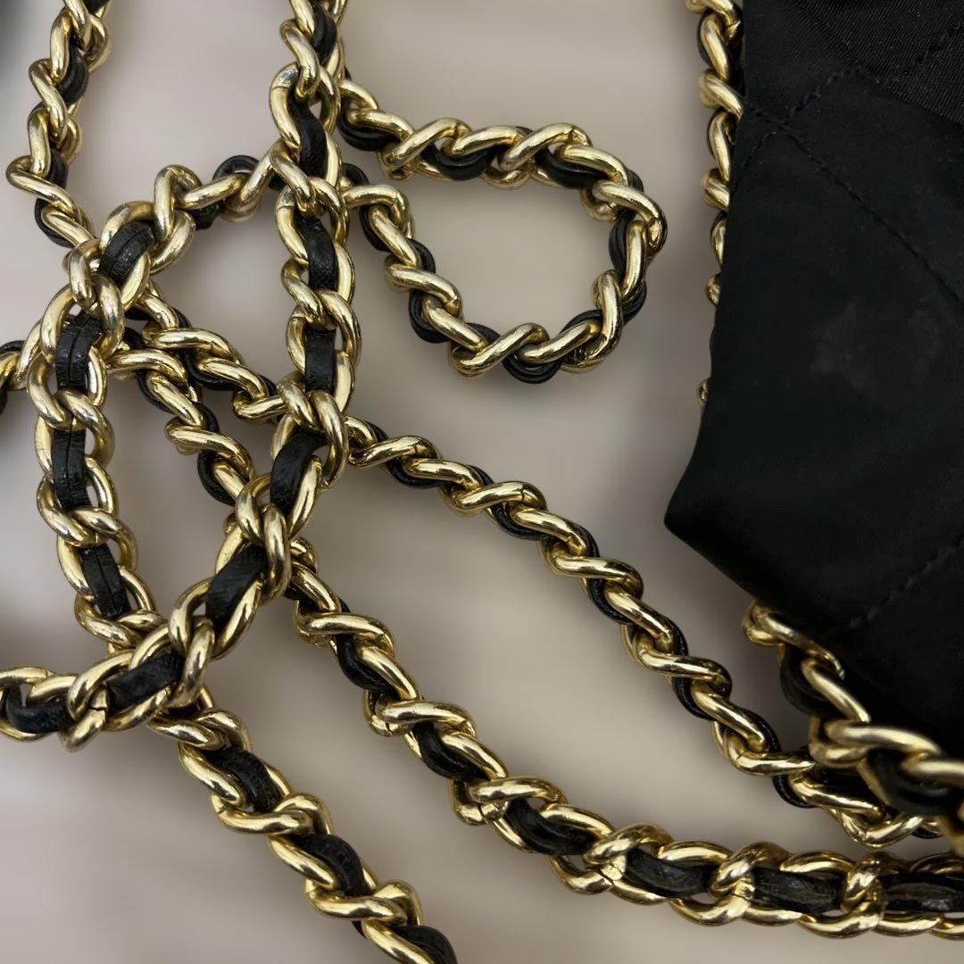 PRADA キルティング　ブラック