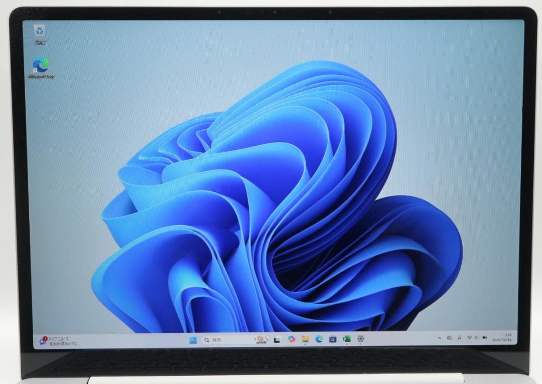 概ね綺麗Surface Laptop Go2 i5 128GB電池良好オフィス