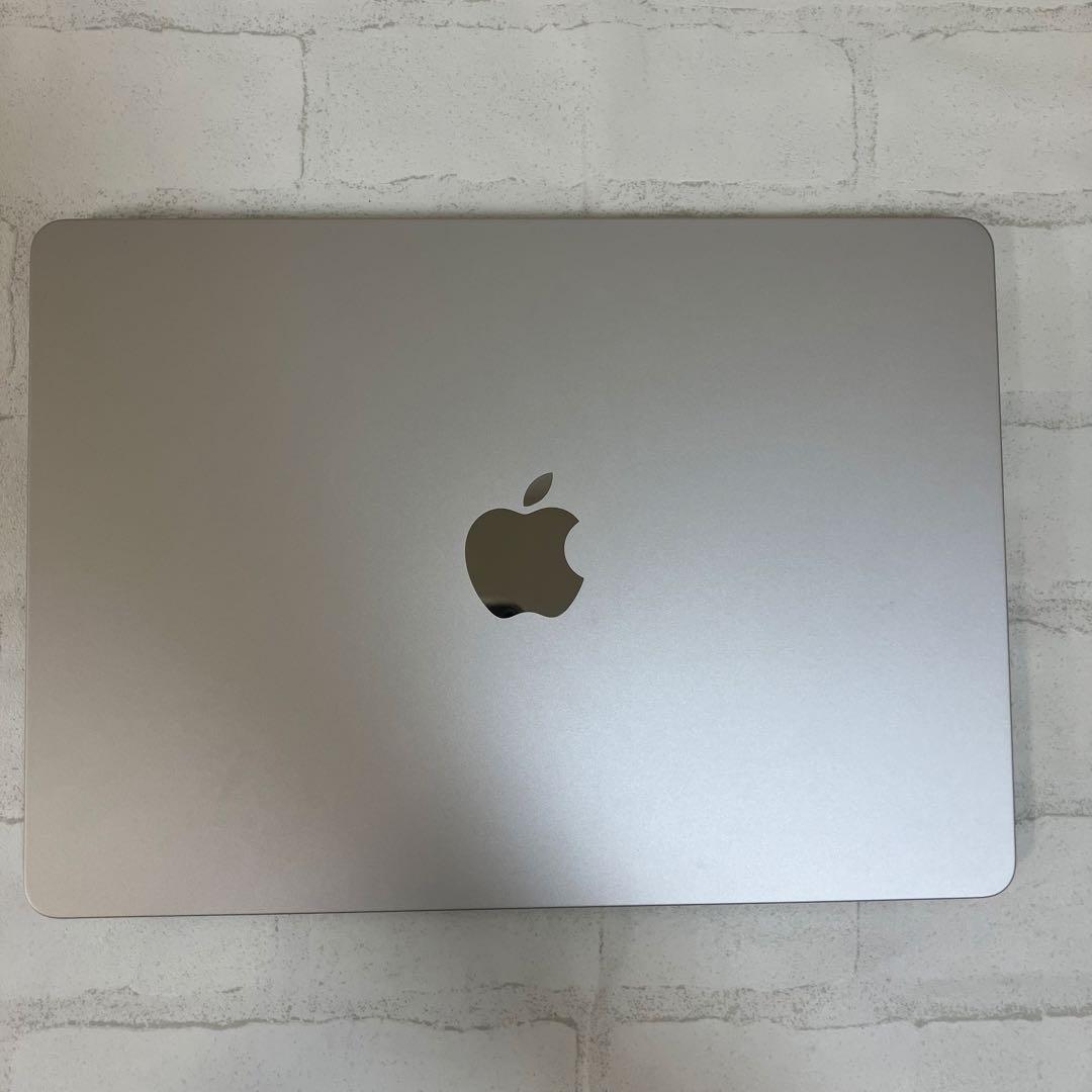 MacBook本体 Apple MacBook Air 2022 M2 8GB 256GB SSD