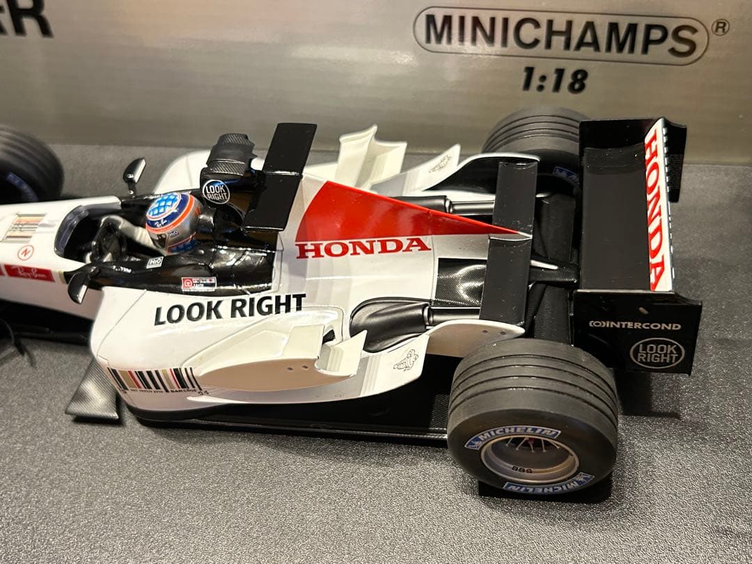 MINICHAMPS 1:18 B.A.R HONDA 2005 佐藤琢磨