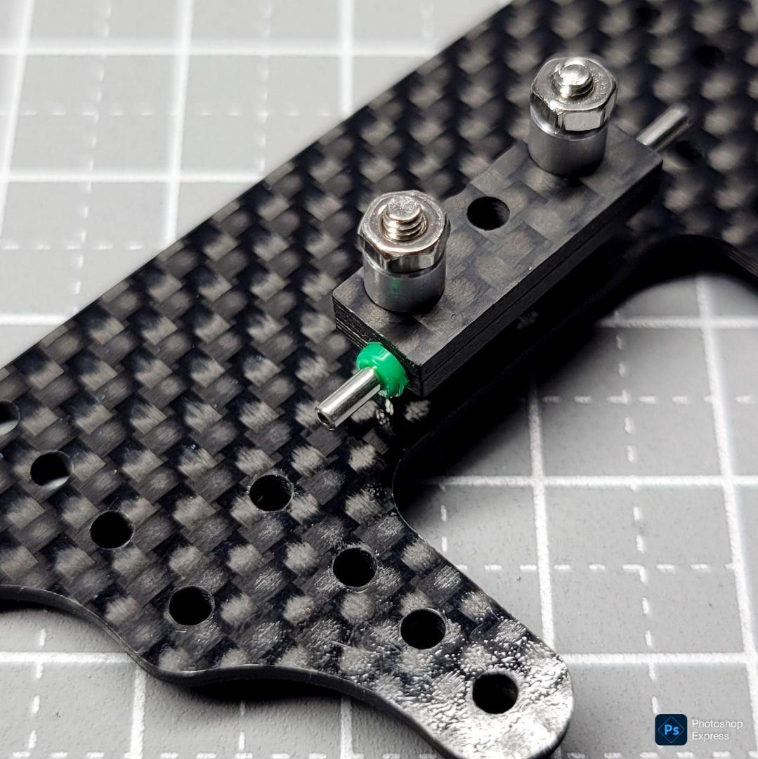 残り1個 CH-Fix【CNC加工】 フロント提灯用ヒンジ カーボンパーツセット