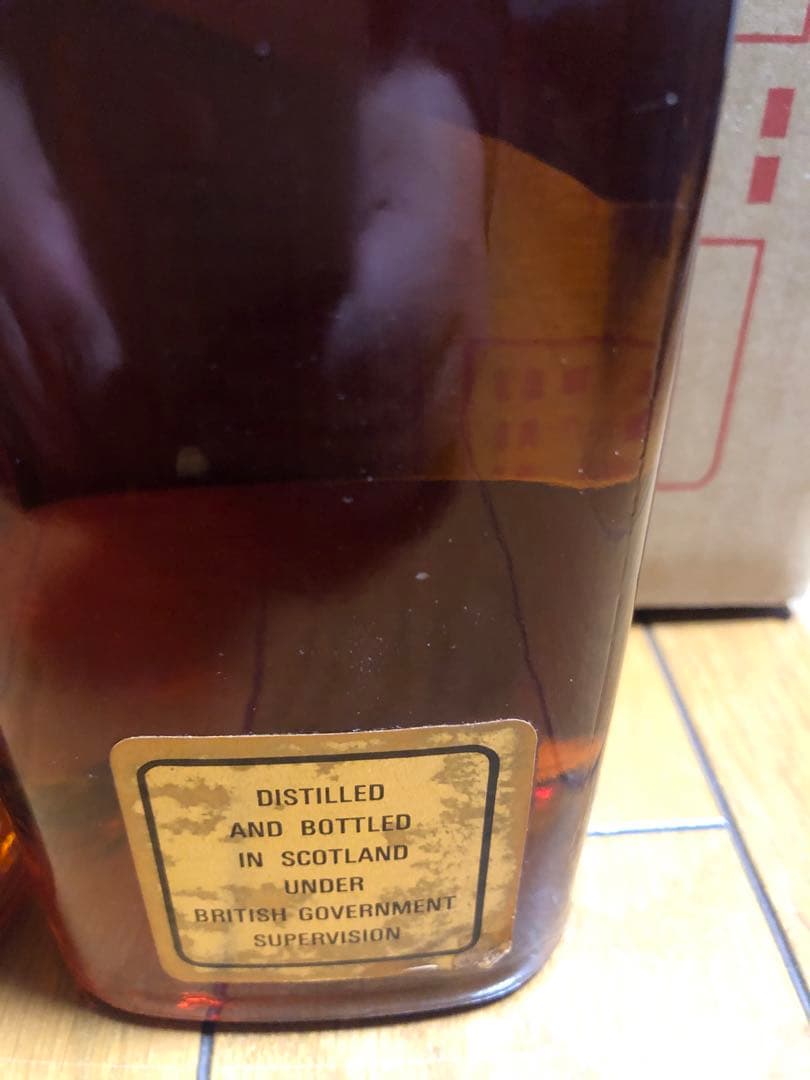 ジョニ黒　黒金キャップ特級表記混ざりジョニーウォーカー5本セット