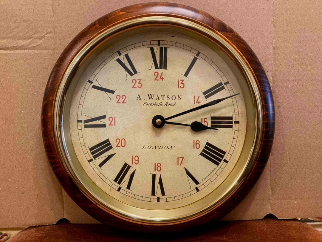 英国LogerLascelles社製　ウォールクロック　掛け時計　ローマ数字