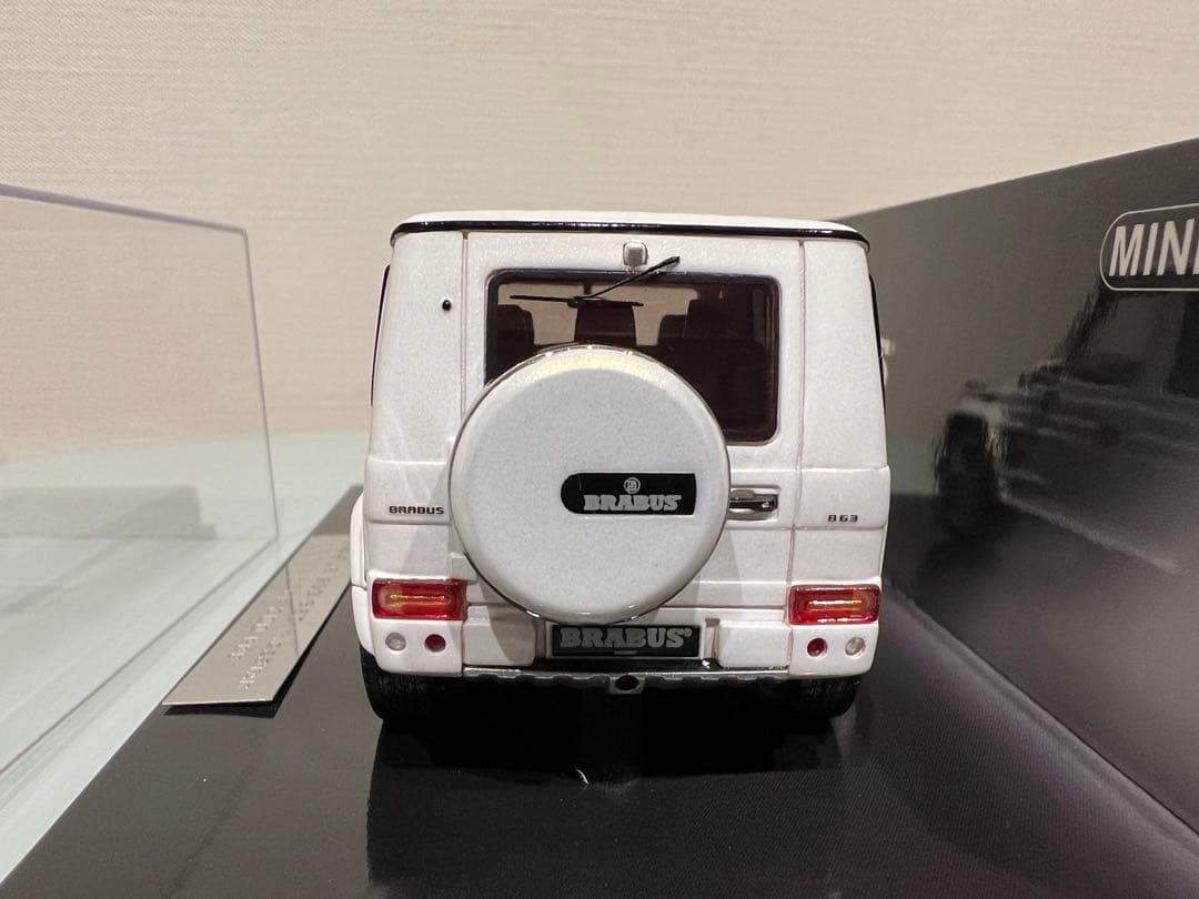 1/43 ブラバス　B63 620 ホワイト