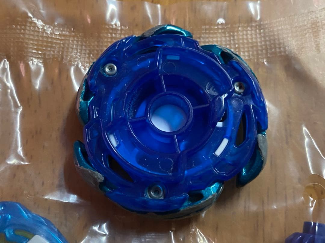 ベイブレードx エアロペガサス 3-70 A