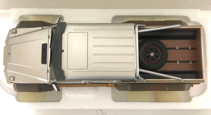 オートアート/1/18/メルセデスベンツ/AMG/ゲレンデ/G63/限定/未使用