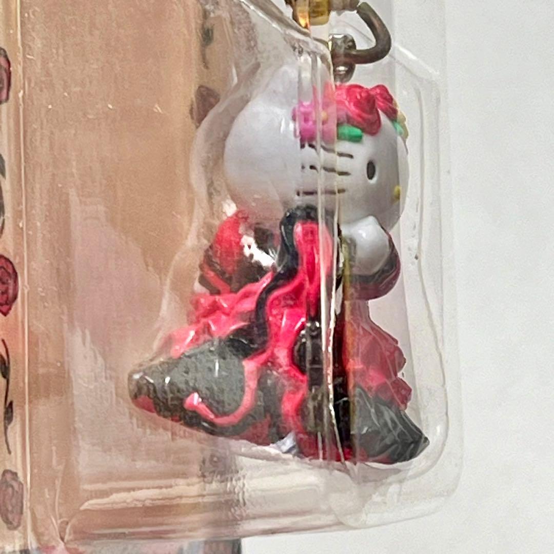 大幅値下げ】ハローキティー スペインデザイン根付けストラップ