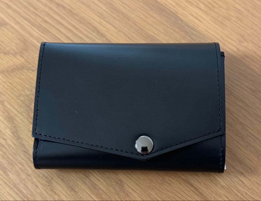 【美品】アブラサスabrAsusいっぱい入る小さい財布 ブラック 箱付き 日本製