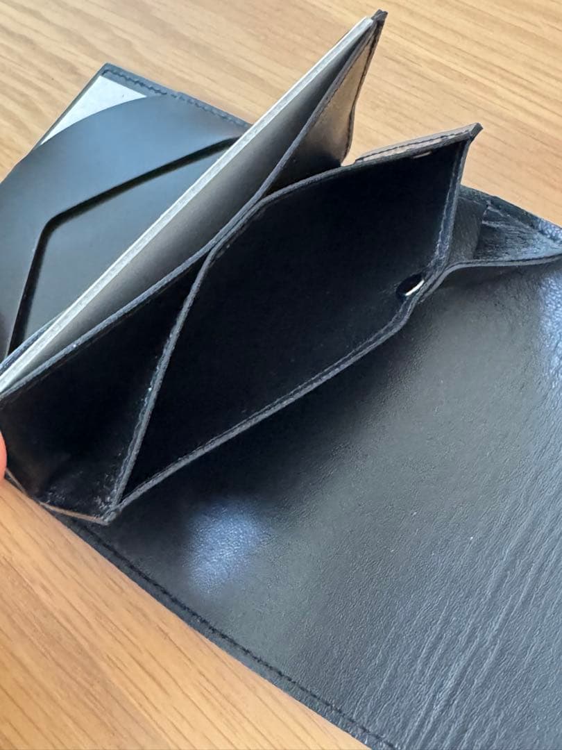 【美品】アブラサスabrAsusいっぱい入る小さい財布 ブラック 箱付き 日本製