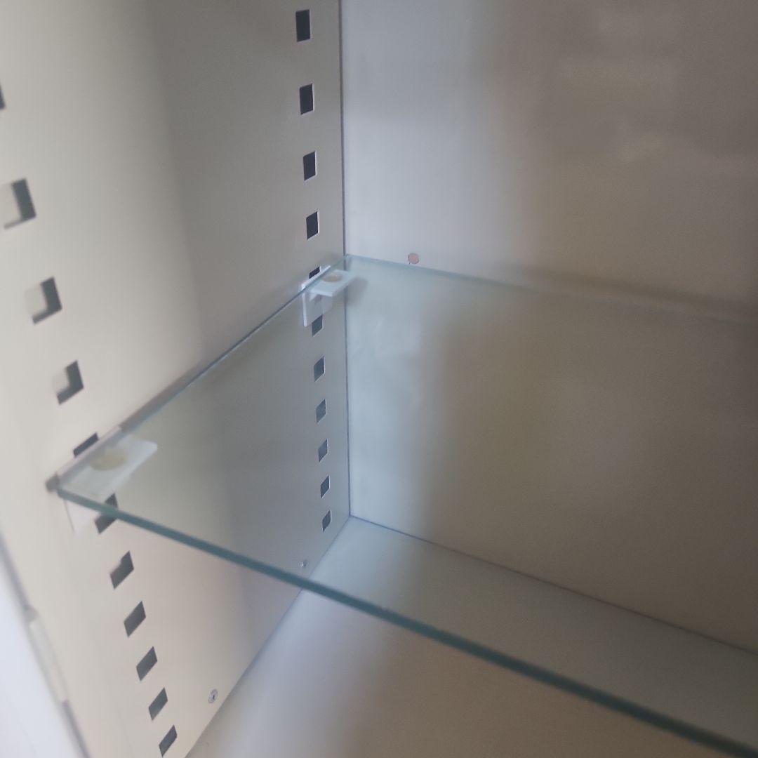 【美品】ダルトン ガラス キャビネット ディスプレイケース アイボリー 4棚