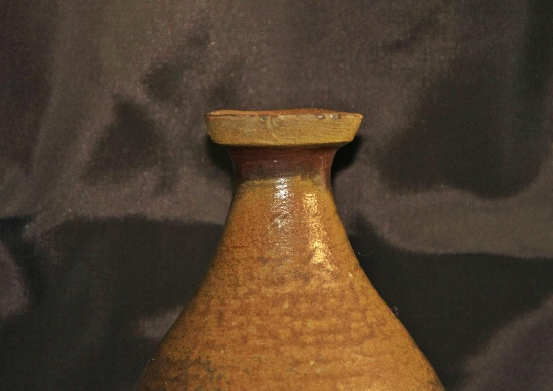 高さ26cm　浮田曙　備前大徳利花入　M65