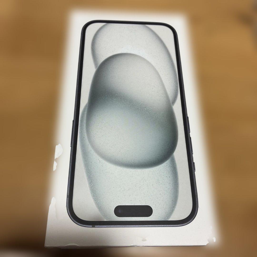 Apple iPhone 15ブラック 本体 256