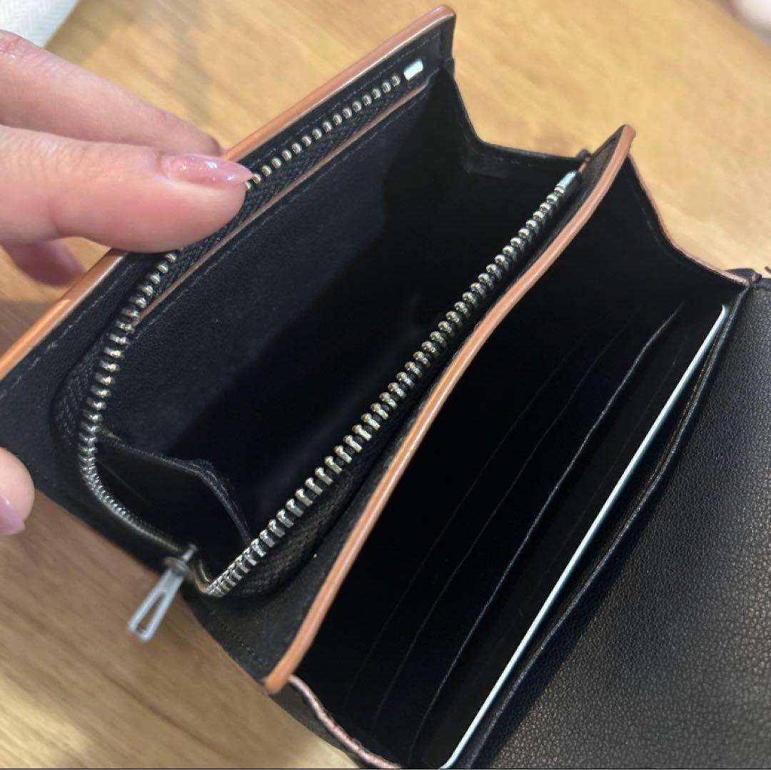 LOEWE ブラック 三つ折り財布
