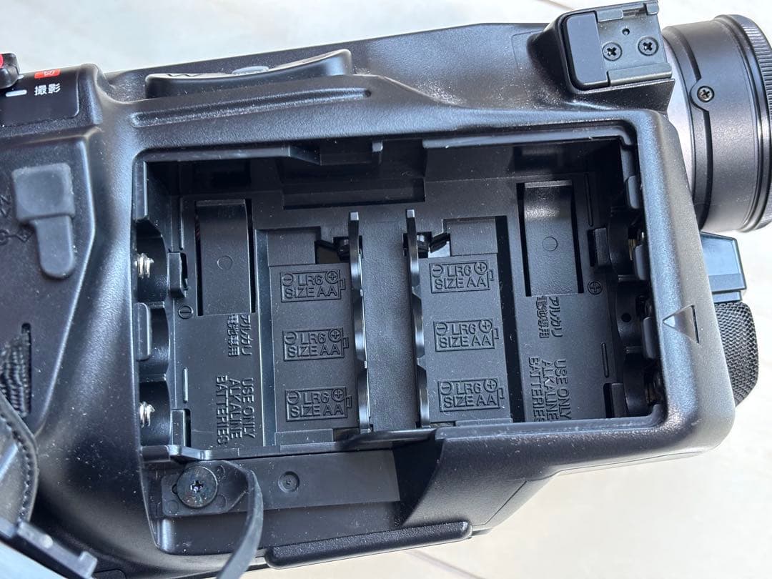 日立 8ミリビデオカメラ Hi-8 VM-E310 単3乾電池対応 動作確認済み