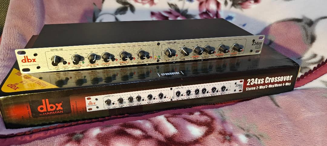 dbx 234XS チャンネルデバイダー クロスオーバー Crossover
