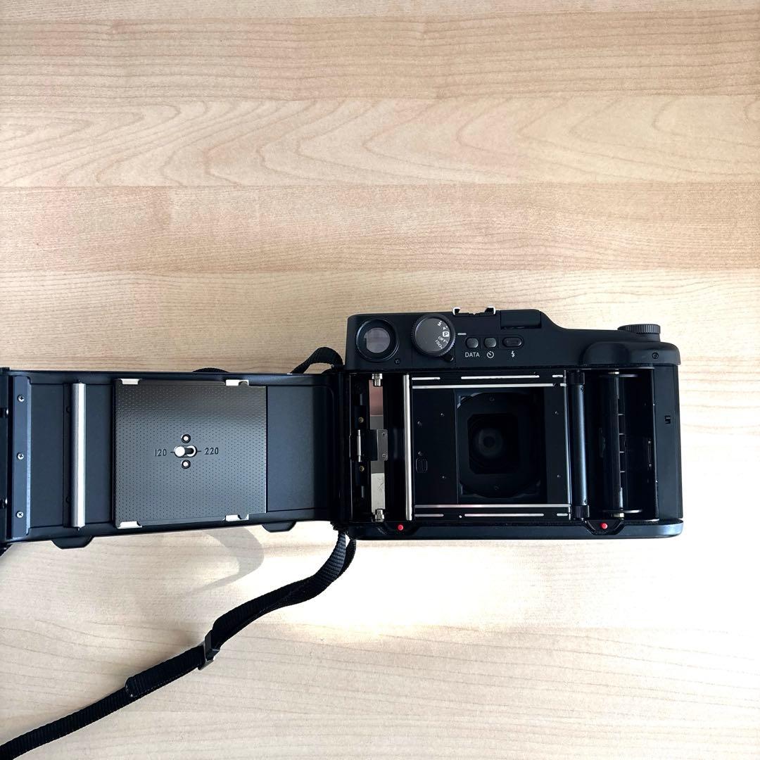 FUJI GA645i Professional 6x45フィルムカメラ