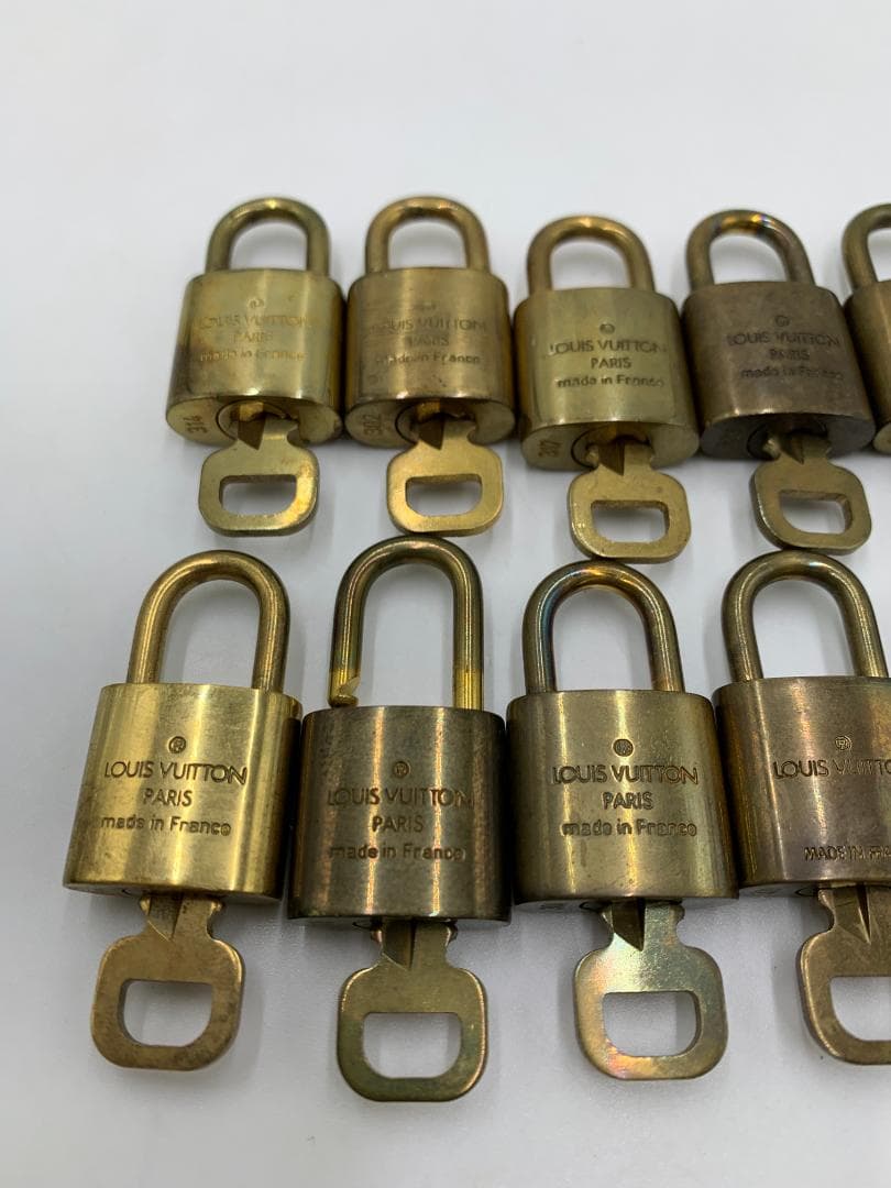 ルイヴィトン パドロック 鍵 南京錠 10個セット