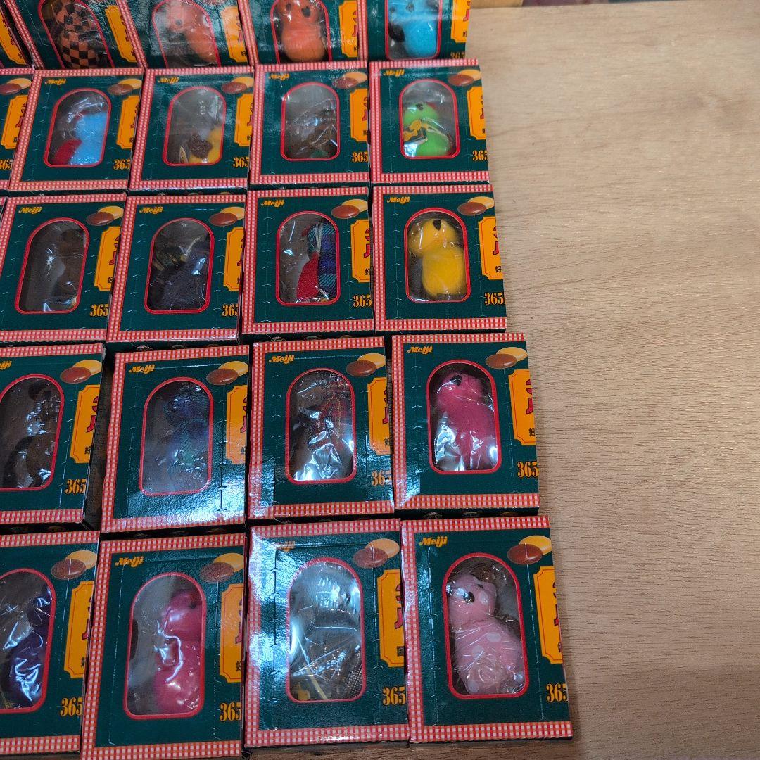 365日バースデーテディ 213個 セット、おまけ付