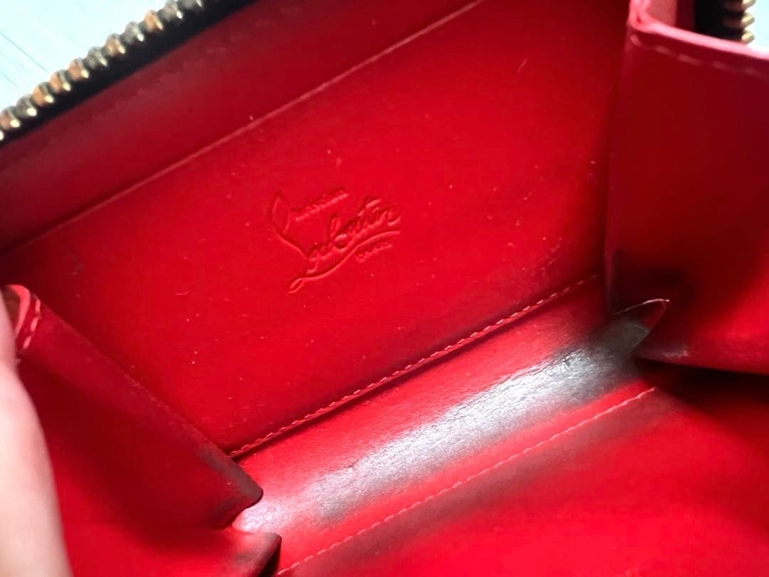【Christian Louboutin】クリスチャンルブタン ケース