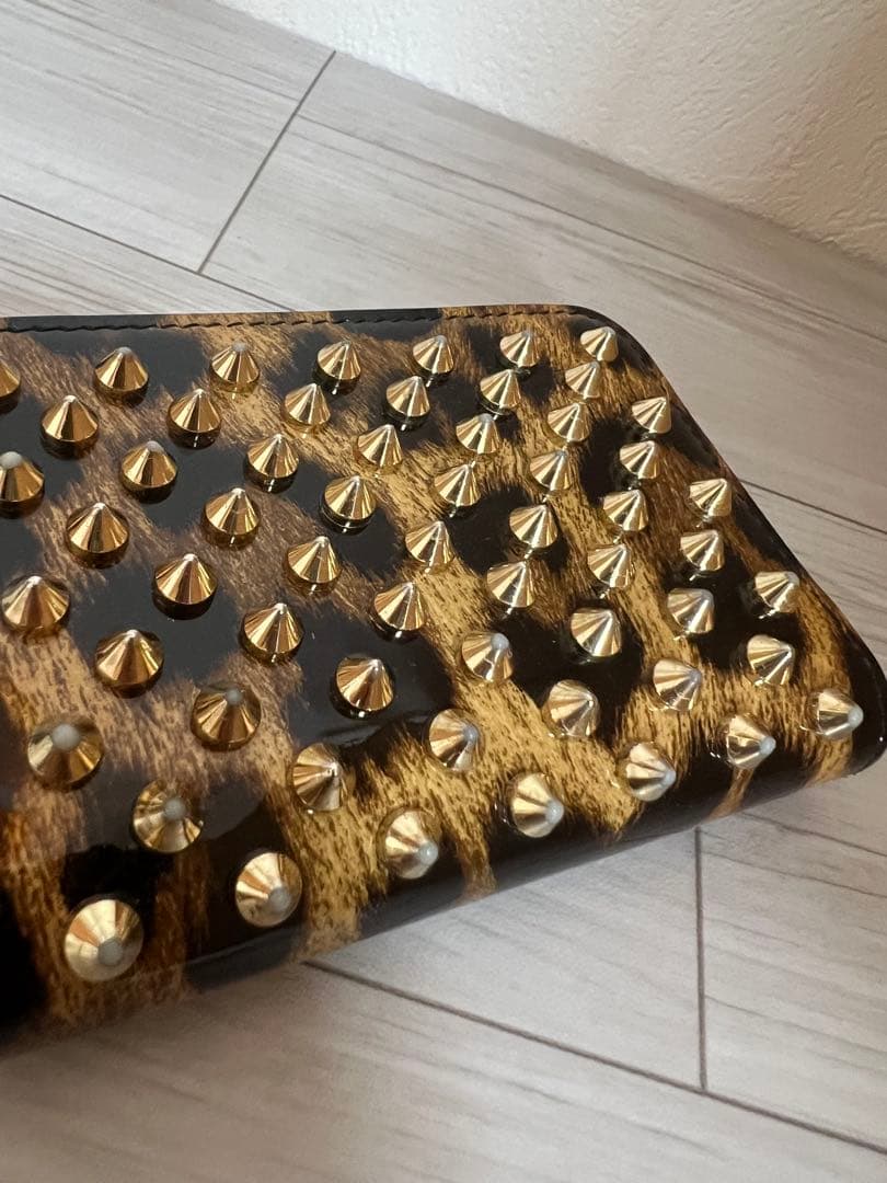 【Christian Louboutin】クリスチャンルブタン ケース