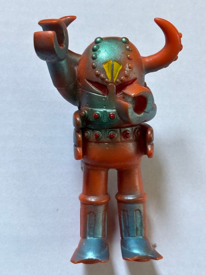 ソフビ2体セット-104マッハバロン