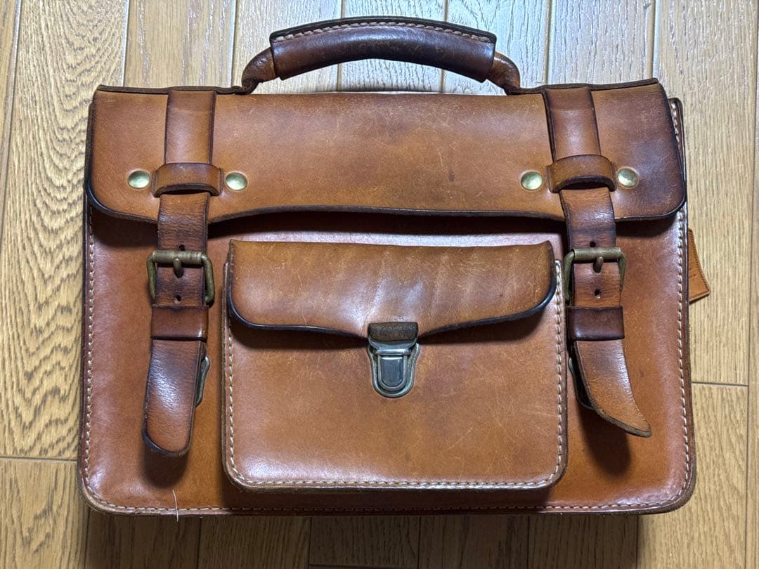 ★HERZ ヘルツ　2wayビジネスバッグ　学生鞄風　レザー　キャメル